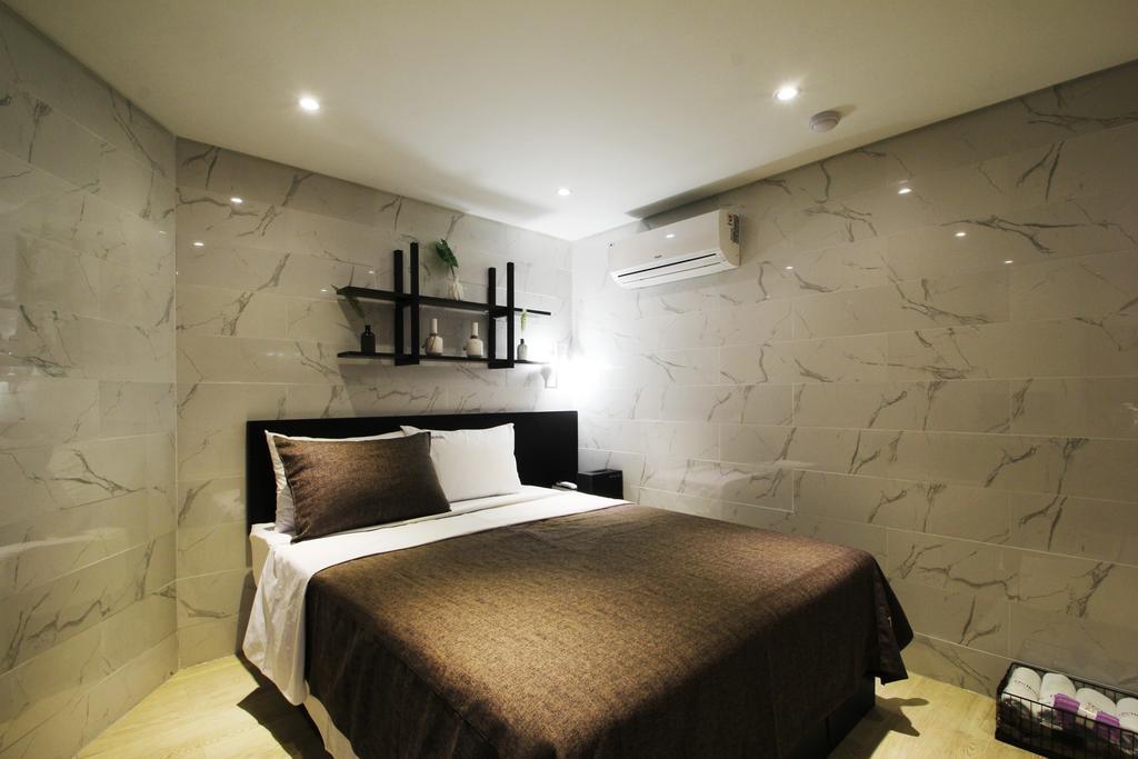 17Th Hotel Yeonje Buitenkant foto